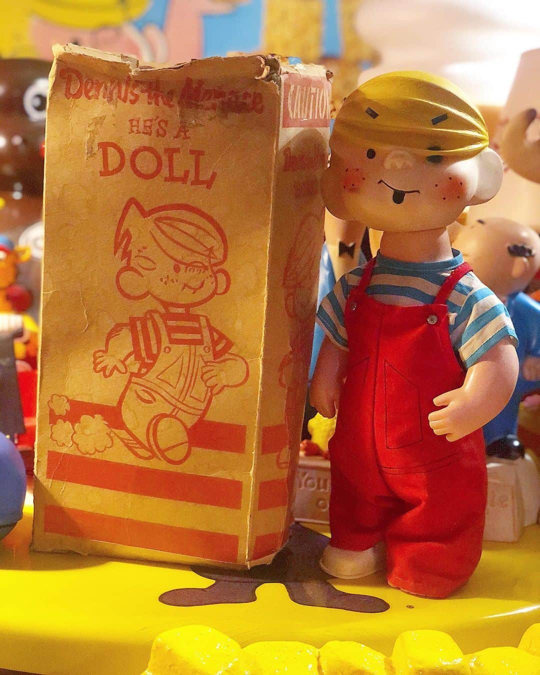 大川知英さんのインスタグラム写真 - (大川知英Instagram)「58's Dennis the Menace Vintage doll🇺🇸 箱がなんとも可愛いのね🤡箱ボロ感も年代を かもし出してたまらねぇ🧘🏼‍♂️片方の靴と靴下 無いからシンデレラデニスと呼ぼう🚬upi❗️ #dennisthemenace #vintage#doll #58s#箱がやべす#箱ボロ感も最高 #シンデレラデニス#50体は欲しい #ありがとうございました🙇‍♂️ #amecajiboys#takatsubase #アメトイ部キャプテン#YouTube」4月20日 9時52分 - zupposi_swamp