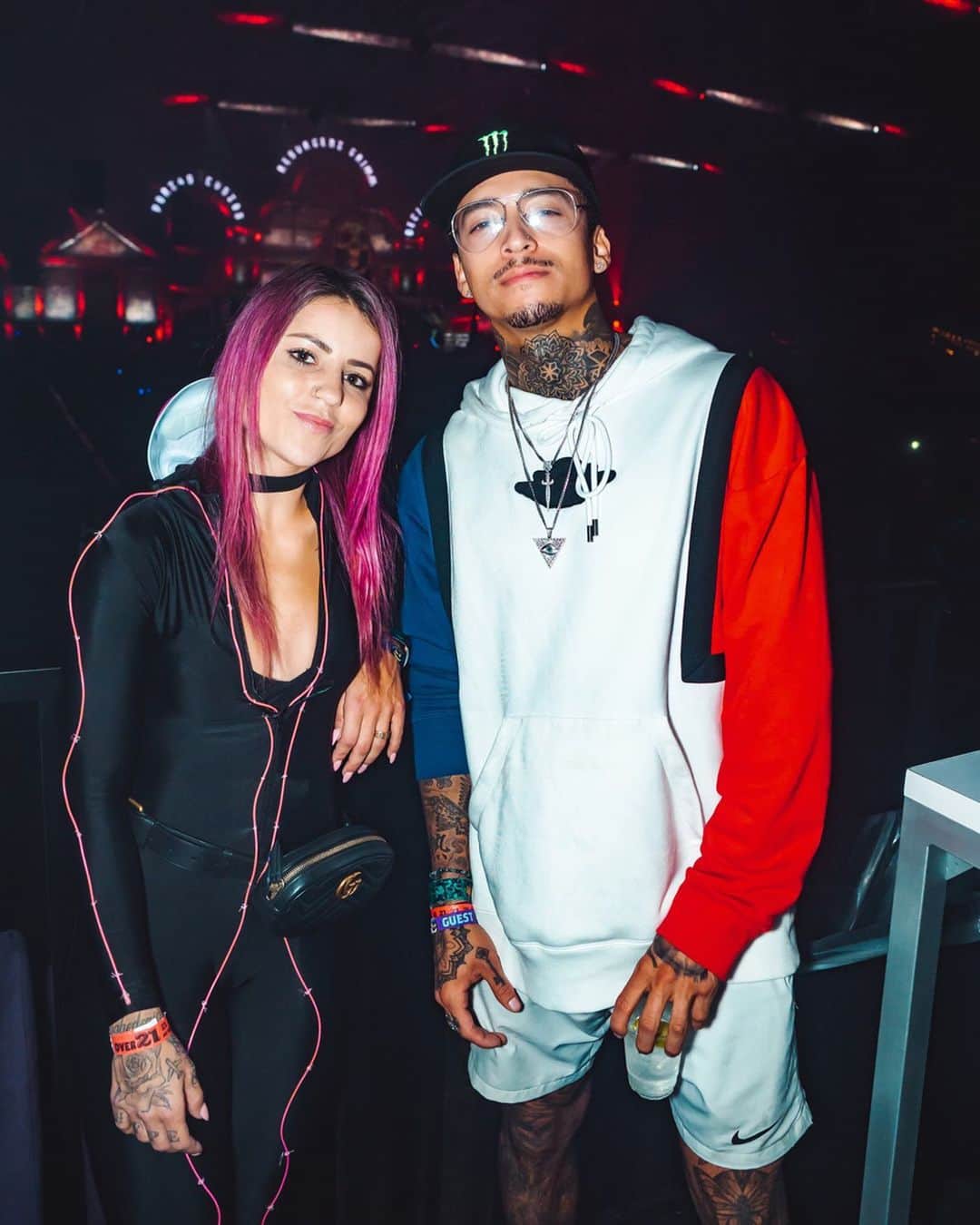 ナイジャ・ヒューストンのインスタグラム：「Life n Shit! 4m Fuckin Love you guys🤍❤️🤍」