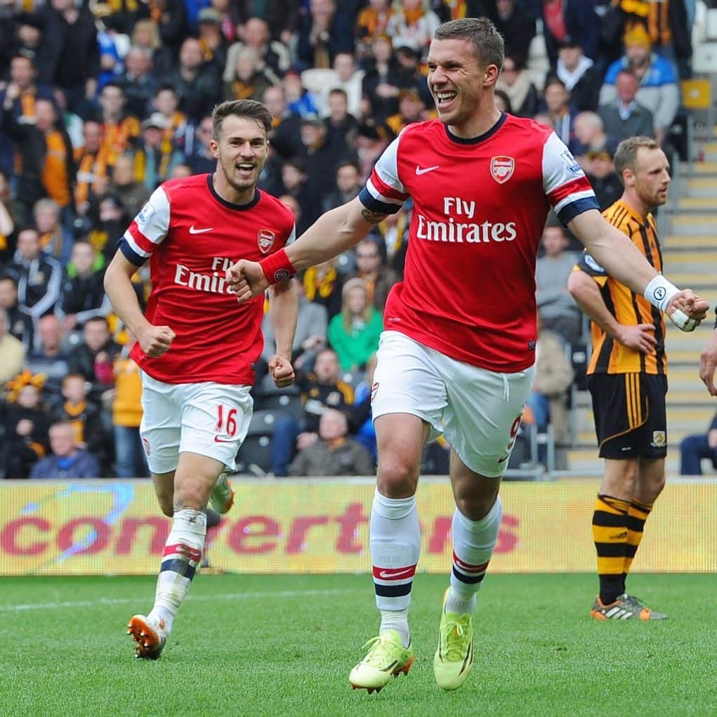 ルーカス・ポドルスキさんのインスタグラム写真 - (ルーカス・ポドルスキInstagram)「6 years ago today. A happy day to be a proud gunner! 💪🏻🎯 #arsenal #gunners #poldi @arsenal 💣」4月20日 21時29分 - lukaspodolski