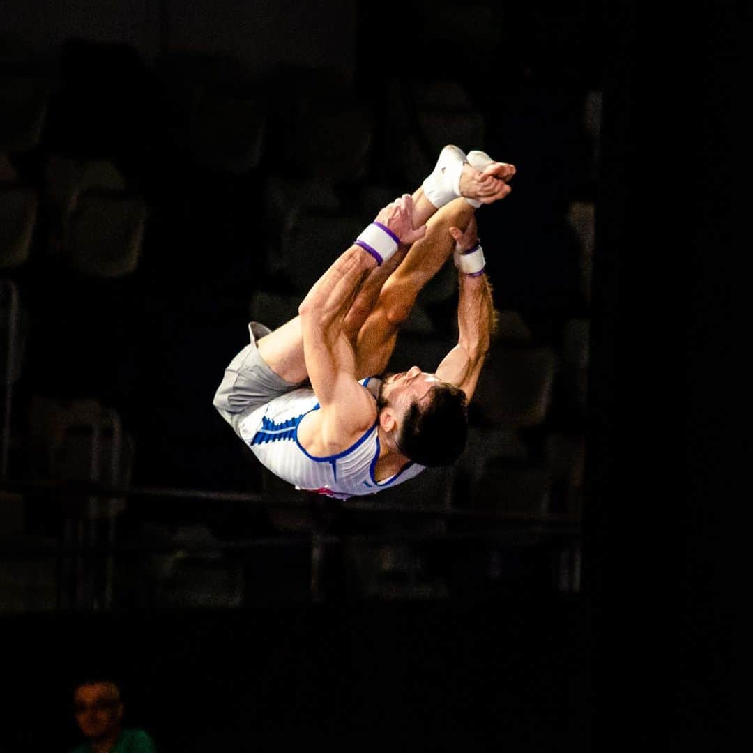 エミリー・チャンさんのインスタグラム写真 - (エミリー・チャンInstagram)「Team Israel 🇮🇱 @myakinin_alex on HB and @andreymedvedev2109 on VT #gymnastics #sportsphotography #israel #melbourne」4月20日 20時37分 - flipflytumble