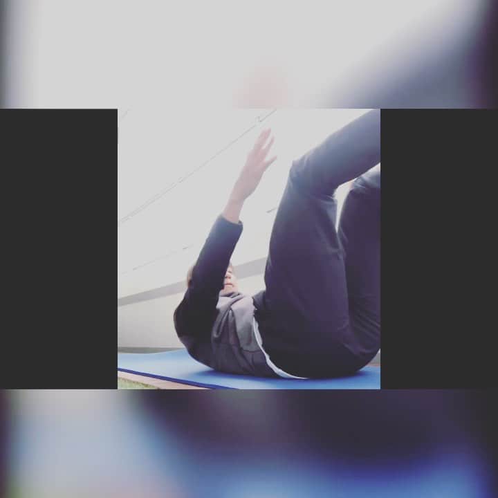 清武弘嗣のインスタグラム：「コツコツ👍👍👍 . #stayhome  #training  #今できる事を全力で  #阿部真央」