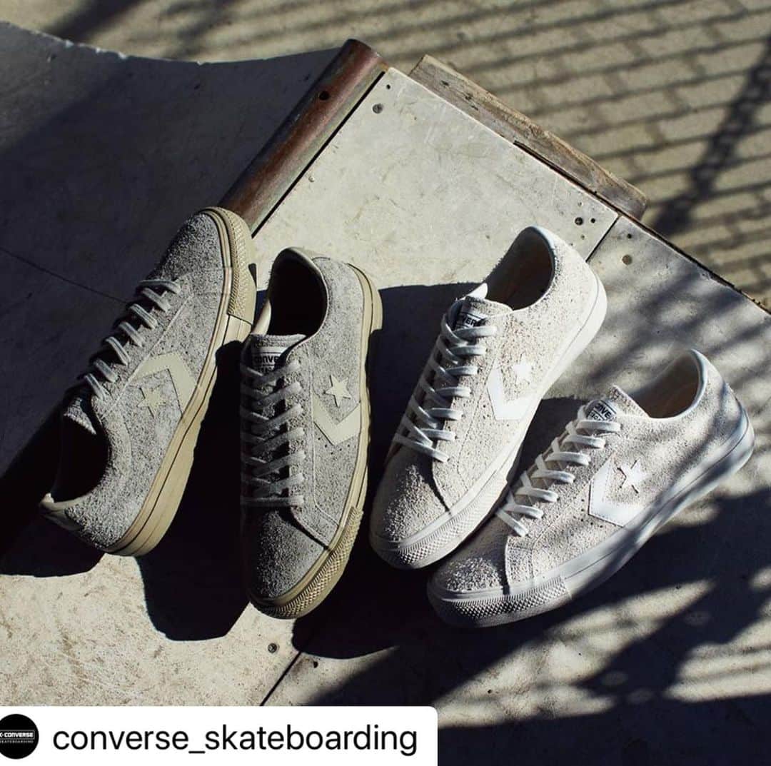 コンバースさんのインスタグラム写真 - (コンバースInstagram)「#Repost @converse_skateboarding ・・・ PRORIDE SK OX + ¥12,000 (税抜) アーカイブのバスケットボールシューズをスケート仕様にアップデート。 毛足の長いスエードをアッパーに採用し、ワントーンでカラーリング。スケートシーンやストリートスタイルでも活躍する一足。 ミリタリーテイストのオリーブと、クリーンに履けるオフホワイトの2カラー展開。 アッパーと同色のスペアシューレースが付属。  #converse_skateboarding #converse #chevronandstar #kicks #skateboard #PLUS_SERIES #コンバース#コンバーススケート#シェブロンアンドスター#コンバーススケートボーディング#スケシュー#スケートボード #プラスシリーズ」4月20日 17時42分 - converse_jp