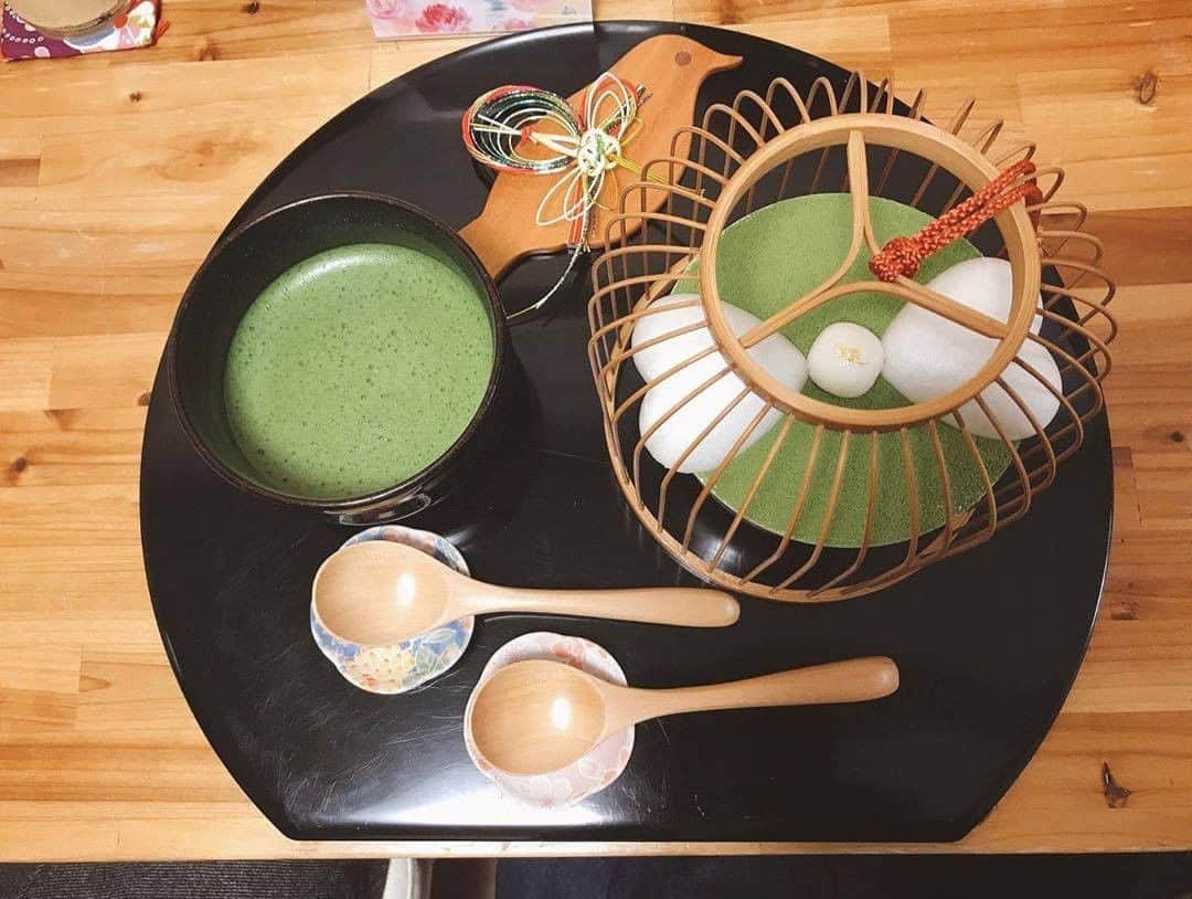 LeTRONC ルトロンさんのインスタグラム写真 - (LeTRONC ルトロンInstagram)「【 あいけいCafe /愛知・西尾 】 . 抹茶の生産日本一の西尾市にある『あいけいCafe』。 . こだわりのお抹茶付きの、抹茶をふんだんに使用した抹茶ティラミスパフェが大人気😍 . 思わずSNSでシェアしたくなる愛らしいビジュアルのメニューの数々をぜひお楽しみください😳💕 . 📍愛知県西尾市上町薬師前２０−２ . 📷写真・情報提供：@matcha_love_trip さん 素敵な投稿をありがとうございます✨ . \ 一緒にルトロンinstagramを盛り上げませんか？🙋‍♀️ / . ルトロン で素敵なおでかけ体験をシェアしてくれる方を大募集しています♪投稿内容は、instagramで紹介させていただきます☺️ . #letronc #カフェ #カフェスタグラム #カフェ部 #大人カフェ #おしゃれカフェ #おしゃカフェ #カフェめぐり #カフェ巡り #カフェ好き #カフェスタグラム #スイーツ #スイーツ部 #スイーツ巡り #和菓子 #インスタ映えスイーツ #スイーツ女子 #cafe #instacafe #cafestagram #カフェ好きな人と繋がりたい #スイーツ好きな人と繋がりたい #愛知カフェ #西尾カフェ　#あいけいcafe #greentea #和菓子好きな人と繋がりたい #和菓子好き #抹茶 #matcha」4月20日 18時00分 - letronc.m