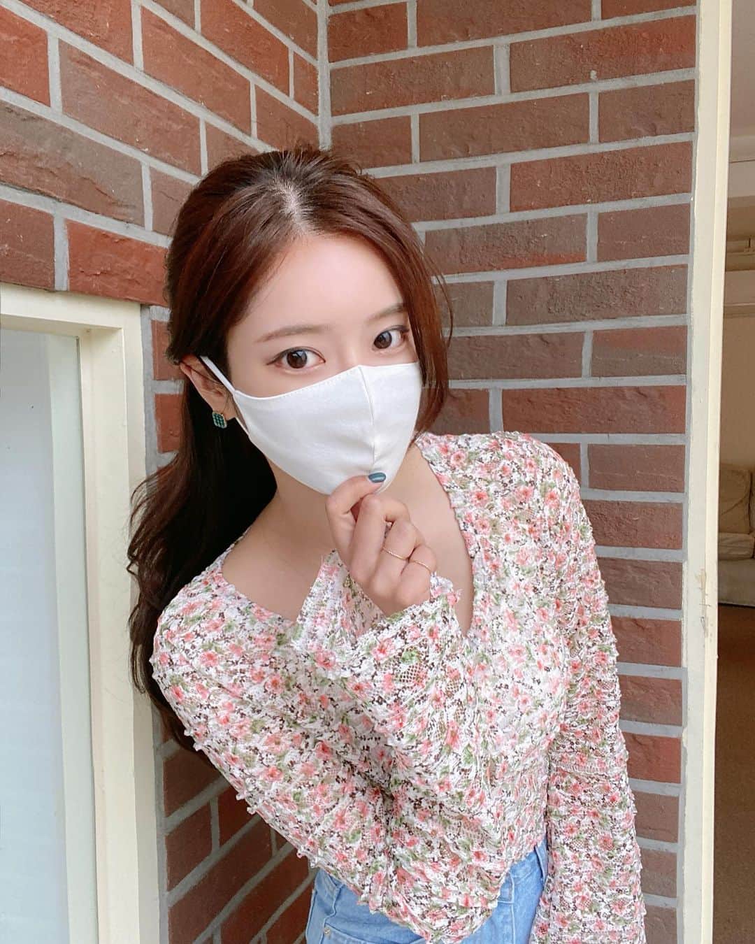 Chuuのインスタグラム：「💛pick your favorite colors💛 1-2-3-4-5-6-7」