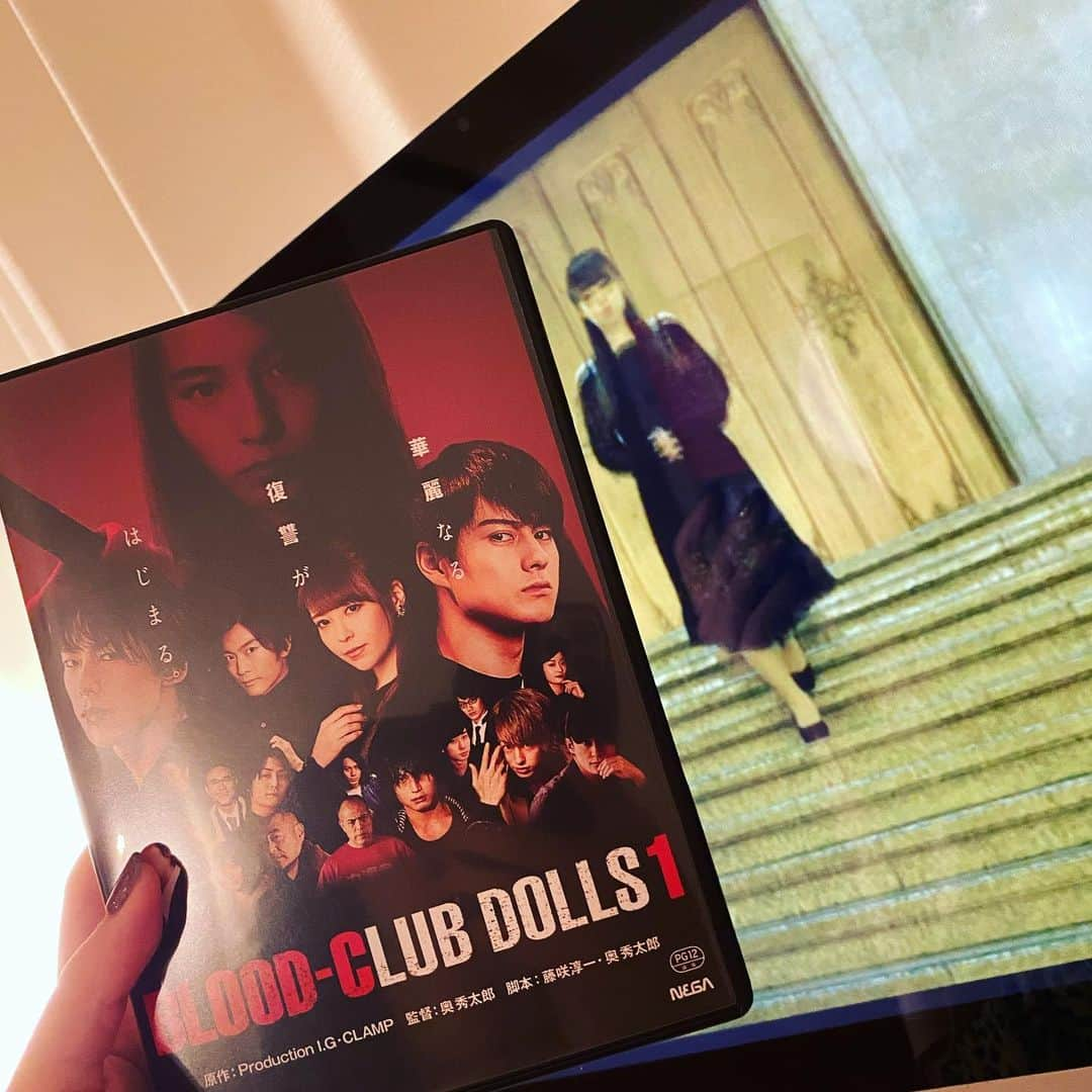 黒崎真音さんのインスタグラム写真 - (黒崎真音Instagram)「BLOOD-CLUB DOLLS1 . 見てるよー . 懐かしいねぇ #BLOODCLUBDOLLS #有栖川みちる」4月20日 18時51分 - maonkurosaki922