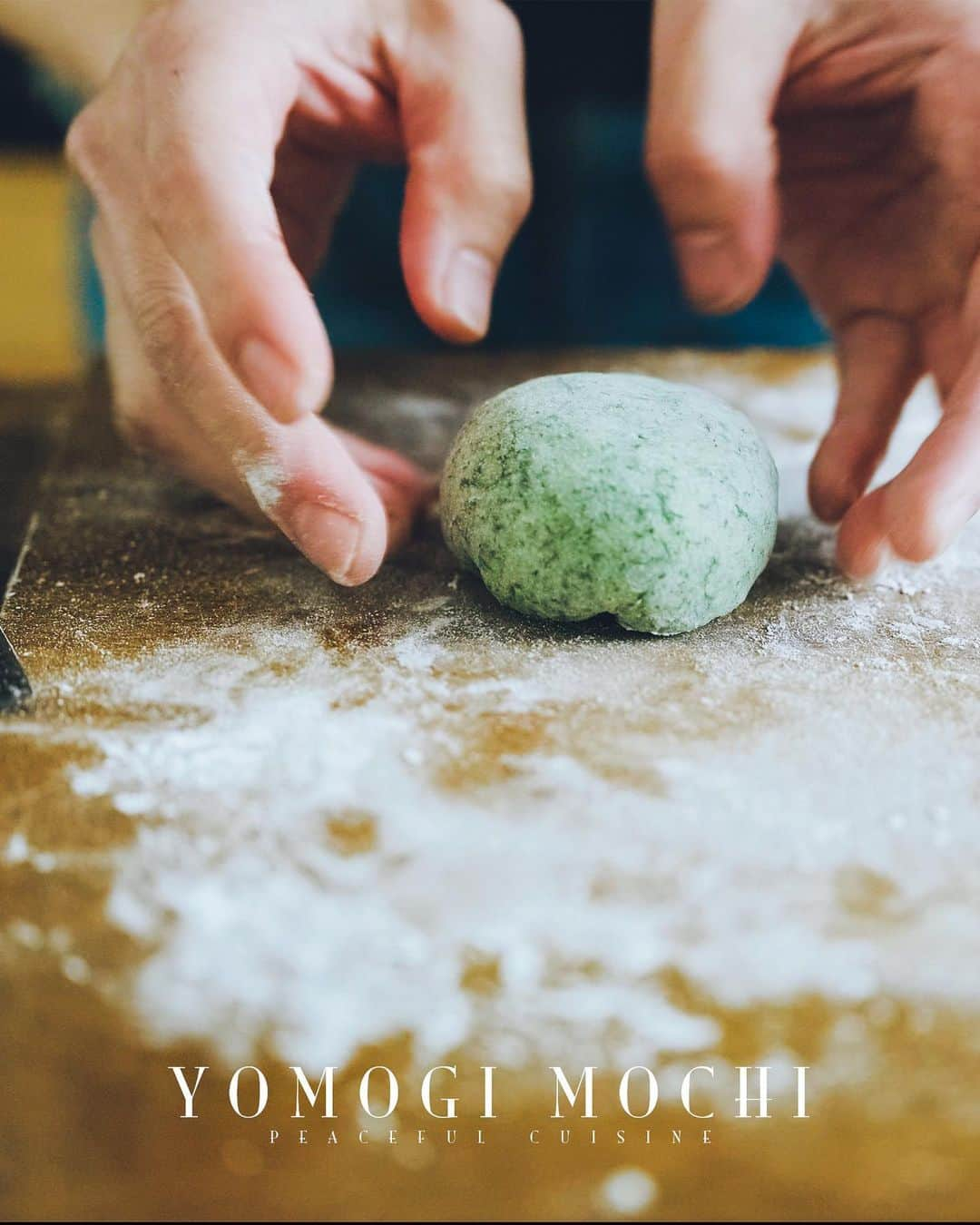 高嶋綾也のインスタグラム：「Yomogi mochi (Japanese mugwort rice cake with adzuki bean paste) video is up on YouTube ;) 4 more videos to go in April as I promised you guys, but I started to feel like I’m not quite sure if I could achieve that. lol But I’ll do my best💪🏻」