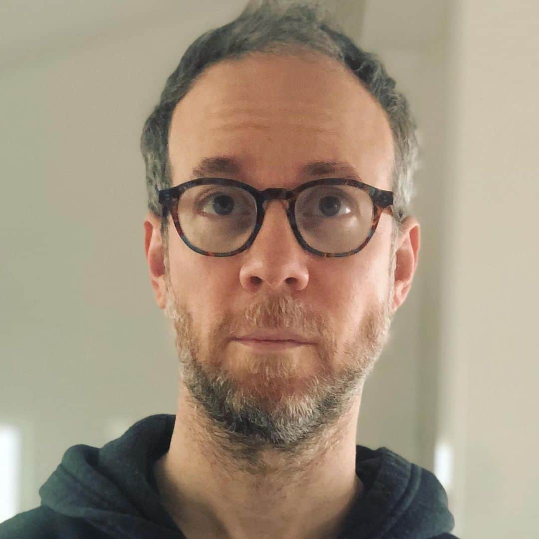 ケヴィン・サスマンのインスタグラム：「Mornin’」