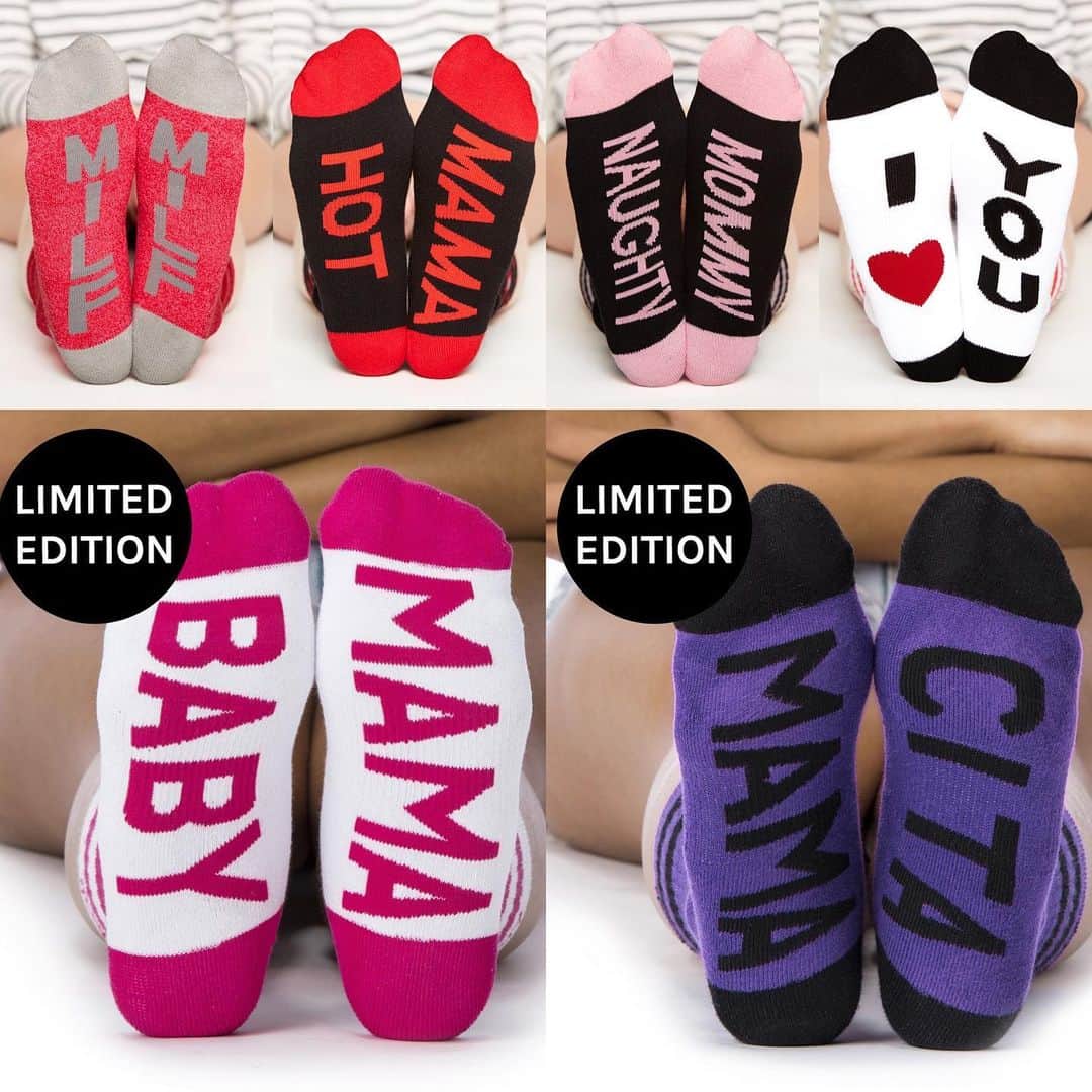 クリス・ジェンナーさんのインスタグラム写真 - (クリス・ジェンナーInstagram)「My favorite socks (and the comfiest socks ever) are 50% off at ShopArthurGeorge.com ❤️ perfect #MothersDay gifts! #GiftsforMom #MothersDayGifts @arthurgeorge87 @robkardashianofficial」4月21日 0時30分 - krisjenner