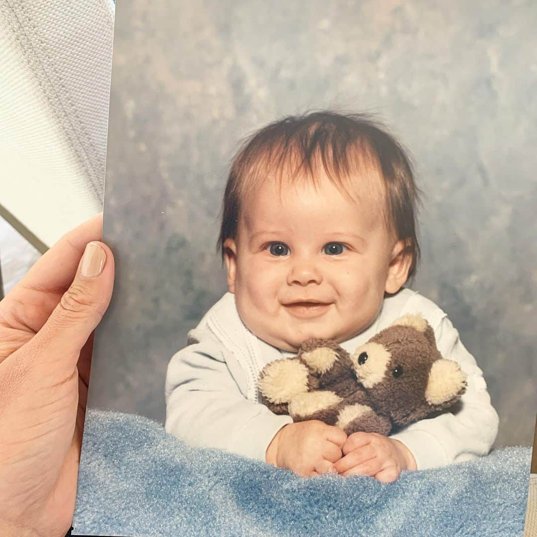 ロー・ボスワースさんのインスタグラム写真 - (ロー・ボスワースInstagram)「my mom just handed me this photo of yours truly 😯 lolololololol also this account is now just throwback photos ok #chonk」4月21日 7時03分 - lobosworth