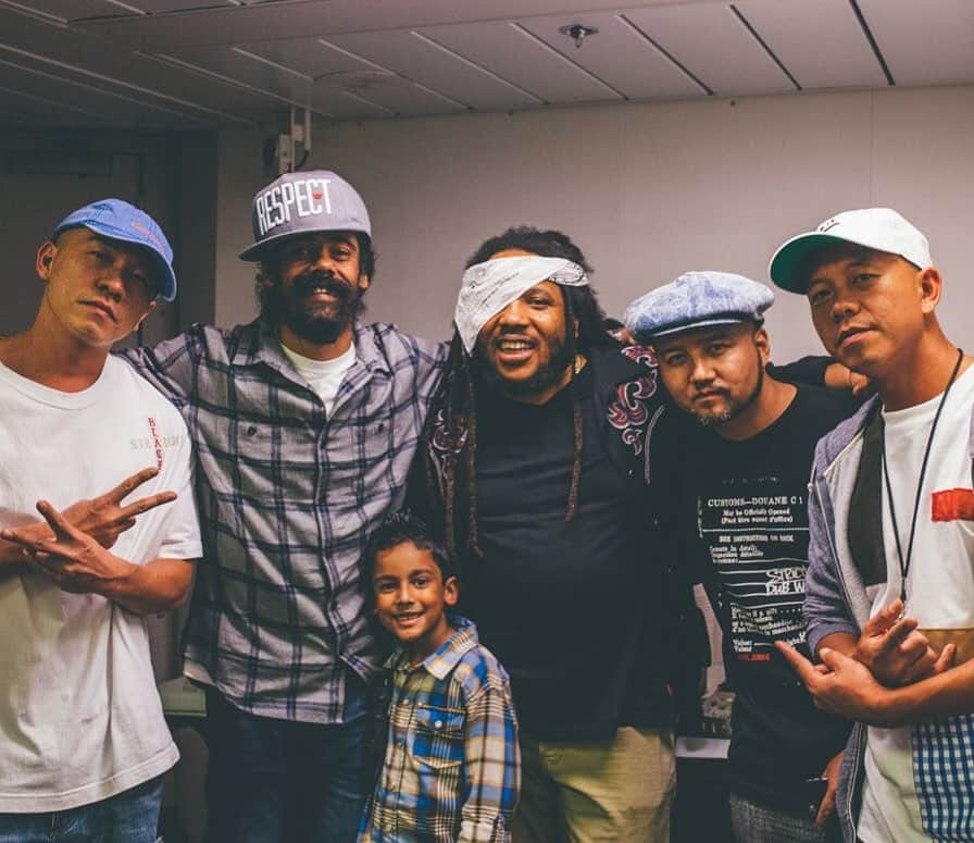 MIGHTY CROWNのインスタグラム：「Blessed earthstrong to di general raggamuffin @stephenmarley  from the Far East, who always have tings  ova control , more life mi General ボブマーリーの息子　スティーブンの 誕生日　おめでとうございます。 良い日を家からお迎えください #reggae #dancehall #marley #fam  #fareastyardies #mightycrown」