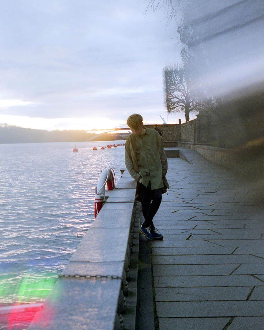 辻村有記のインスタグラム：「Throwback to Stockholm life🇸🇪 Good stay at home😊🏡 #jpop #sweden #stockholm #スウェーデン #ストッホルム #ストッホルム市庁舎 #Mälaren #lake #メーラレン湖  photo by @yuki_0422ame」