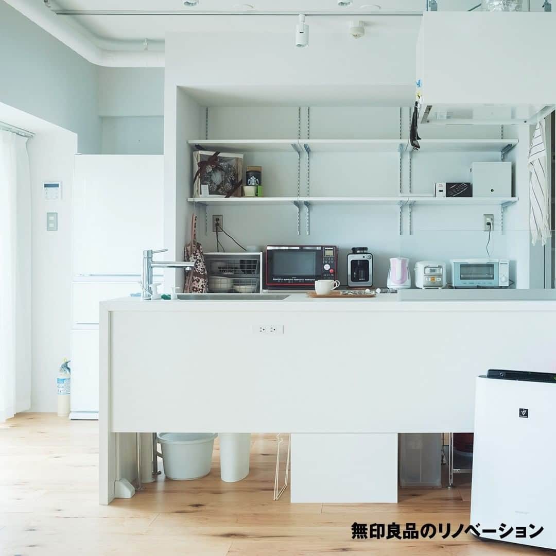 無印良品さんのインスタグラム写真 - (無印良品Instagram)「【無印良品のリノベーション】施工例・入居者インタビュー公開 - 実際に「MUJI INFILL 0」でリノベーションした部屋に住む方にお話をうかがいました。無印良品の家、無印良品のリノベーションの施工例を紹介している無印良品の家公式Instagram（@mujihouse）もぜひ覗いてみてください。 - #無印良品 #MUJI #無印良品の家 #infill0 #リノベーション #mujihouse」4月21日 10時00分 - muji_global