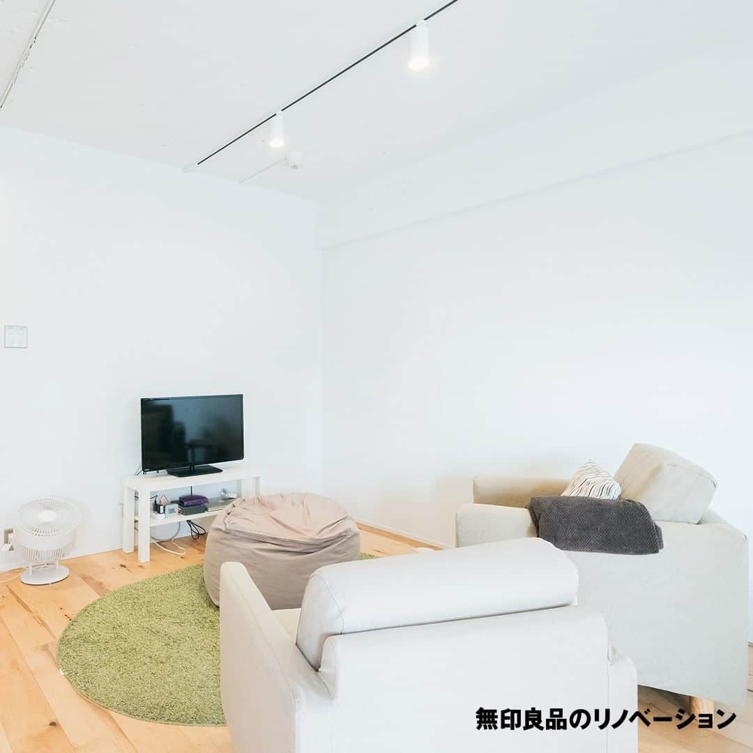 無印良品さんのインスタグラム写真 - (無印良品Instagram)「【無印良品のリノベーション】施工例・入居者インタビュー公開 - 実際に「MUJI INFILL 0」でリノベーションした部屋に住む方にお話をうかがいました。無印良品の家、無印良品のリノベーションの施工例を紹介している無印良品の家公式Instagram（@mujihouse）もぜひ覗いてみてください。 - #無印良品 #MUJI #無印良品の家 #infill0 #リノベーション #mujihouse」4月21日 10時00分 - muji_global