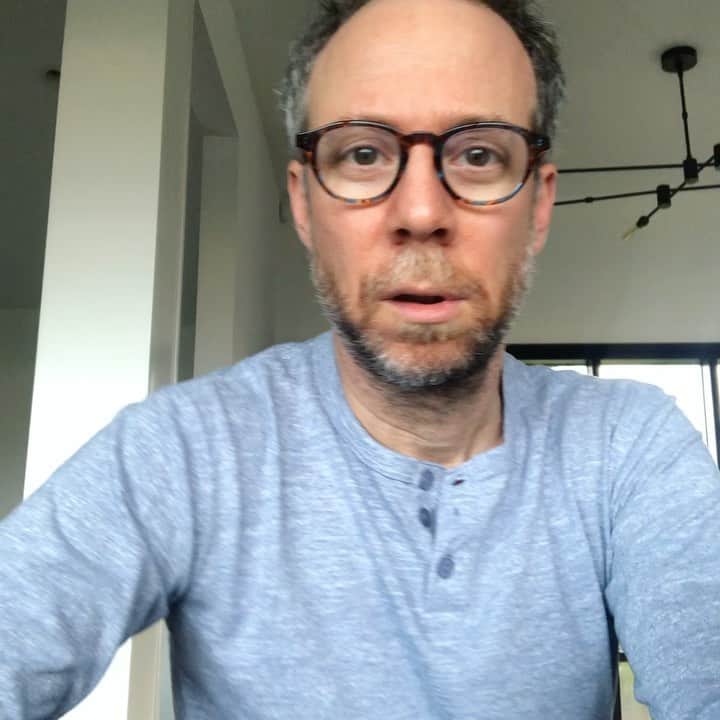 ケヴィン・サスマンのインスタグラム：「Flax milk.」