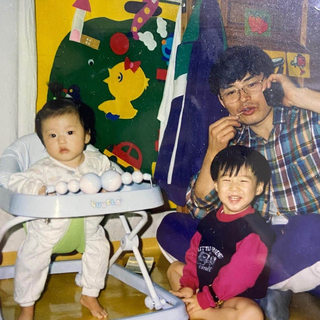 ジュノさんのインスタグラム写真 - (ジュノInstagram)「26〜28years ago👶 대청소중 발견한 어릴적사진. 한해한해 볼때마다 매번 새로운 감정이 피어오른다. ベイビージュノの写真⬆️ . . . #jg #joonho #timetravel」4月21日 10時32分 - joonho_jg