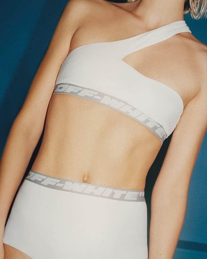 OFF-WHITE C/O VIRGIL ABLOHさんのインスタグラム写真 - (OFF-WHITE C/O VIRGIL ABLOHInstagram)「ss20 women's Off-White™ "Swim" collection now available online at off---white.com. architecture c/o @coulon_associes photography c/o @rasmuswengkarlsen」4月21日 11時00分 - off____white