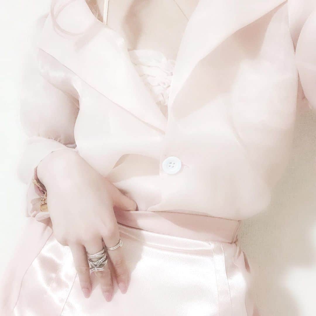 胡桃兎愛のインスタグラム：「Spring code❤︎」