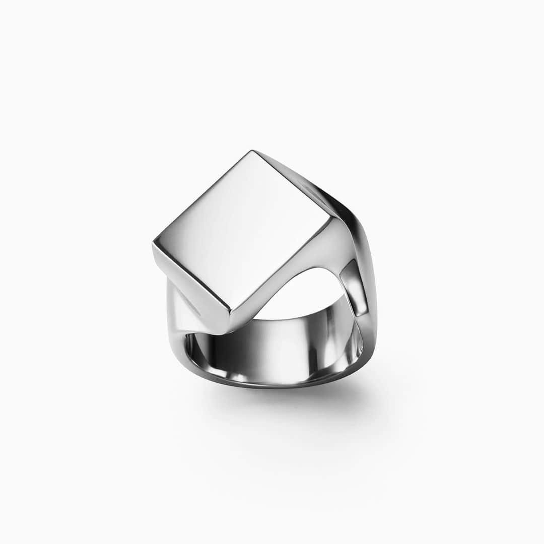 コアジュエルスさんのインスタグラム写真 - (コアジュエルスInstagram)「SIGU®︎COREJEWELS #corejewels #corejewelssigu  #diamond #blackdiamond #jewelry #art」4月21日 12時03分 - corejewels_lab