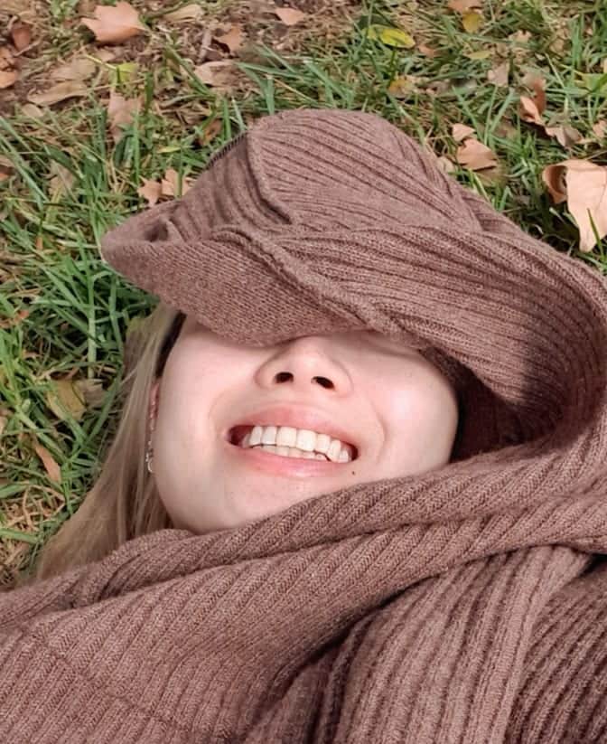 フェルナンダ・リーのインスタグラム：「From January ☺」