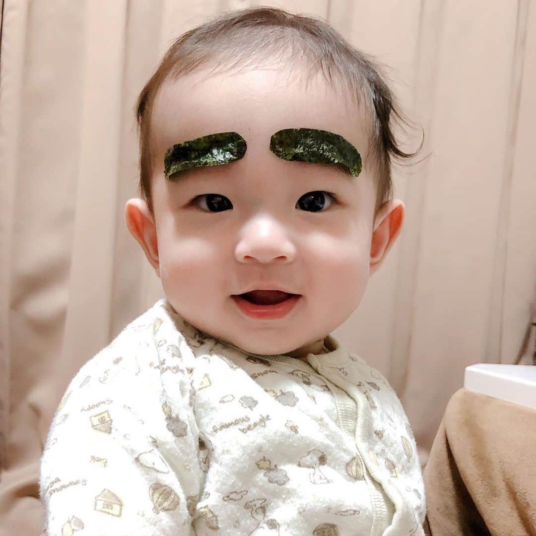 ままのてさんのインスタグラム写真 ままのてinstagram しんちゃん風 太眉でニッコリ ままのて 太眉風でまるでクレヨンしんちゃん 白い肌に太眉がなんともマッチしてます