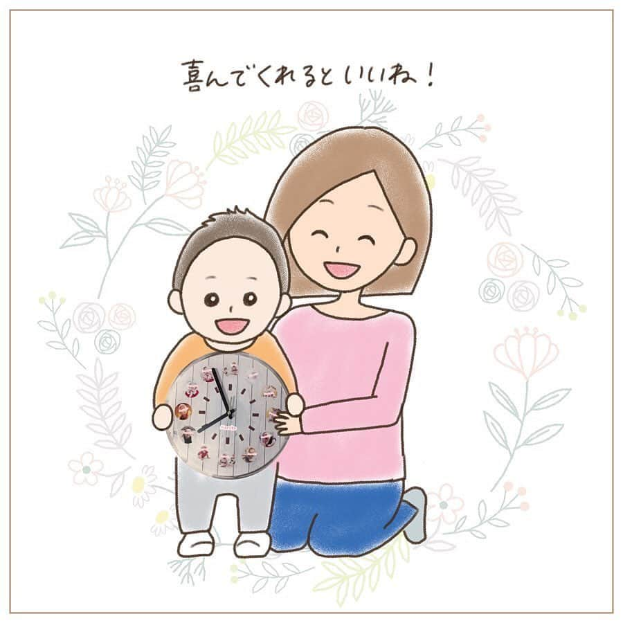 Babyful Storeさんのインスタグラム写真 - (Babyful StoreInstagram)「【大人気商品】 離れていても、いっしょに時を刻める 母の日ギフトを。 . ☕️マグカップに次ぐ？！大人気商品の 【ベビフルクロック】🕐🕑🕒 . ✒️__🌼漫画家のしゃーごんさん［ @shagong_diary ］に お母さまへの想いを 漫画にしていただきました。 . お母さんになって気づいた お母さんへのありがたみ。 . 👶🏻孫の写真で作る時計で お母さんに" ありがとう "を贈ってみませんか💭 ⌒⌒⌒⌒⌒⌒⌒⌒⌒⌒⌒⌒⌒⌒⌒⌒⌒ . ⚠️締め切り⚠️ 【ベビフルクロック】を母の日までにお届けしたい場合は、 ［4/26(日)22:00］までに【制作開始】をお願いします。 . 〜・〜・〜・〜・〜・〜・〜・〜・〜 ＝＝＝＝＝＝＝＝＝＝＝＝＝＝＝＝＝ ／ ベビフル公式LINE限定 母の日【150円割引クーポン】配布🎟🎟 ＼ . 使用方法：ベビフルで商品をご注文の際に、 🛒カート画面にてクーポンコードをご入力ください . クーポンコードGET方法：プロフィールのリンクから、 ベビフル公式LINEを友だち追加🥰 ➡️ @babyful_official ＝＝＝＝＝＝＝＝＝＝＝＝＝＝＝＝＝ . #ベビフルグッズ は、 プロフィールのリンクよりご注文頂けます ♪♫ ♩〜🛒 . . 今年の母の日も、みなさんに たくさんの笑顔をお届けできますように。 . . . #ギフト #プレゼント #母の日 #お母さん #父の日 #お父さん #ベビフル #おじいちゃん #おばあちゃん #育児漫画 #育児日記 #育児絵日記 #子育て漫画 #子育て日記  #ありがとう #育児 #子育て #成長記録 #育児記録 #こども #赤ちゃん #親バカ #親バカ部 #孫 #母の日ギフト #母の日プレゼント」4月21日 14時26分 - babyful_official