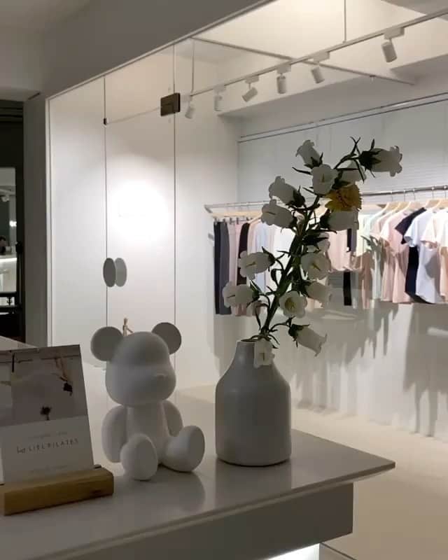 カン・イェウォンのインスタグラム：「운동  쇼핑  음악감상  리엘리  좋은꿈💙」