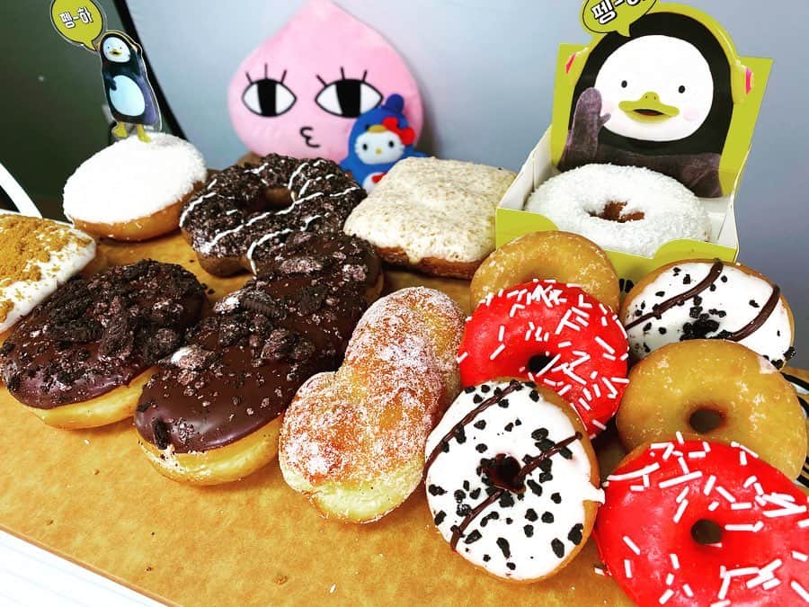 とぎもちさんのインスタグラム写真 とぎもちinstagram 韓国ダンキンドーナツ 韓国のダンキンドーナツ新メニュー色々 オレオやロータスシリーズ 可愛いペンスの商品まで 個人的にオレオのザクザクがのったシリーズ すごく美味しかった