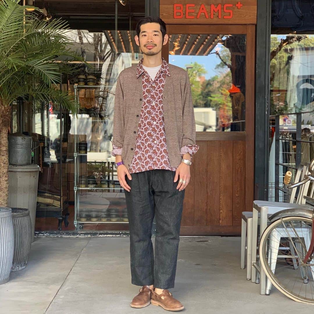 のインスタグラム：「BEAMS PLUS STYLE  #beams #beamsplus #beamsplusharajuku #harajuku #tokyo #japan #paisley #tattersall #sagedecret #motoratory #mensfashion #menstyle #menswear」