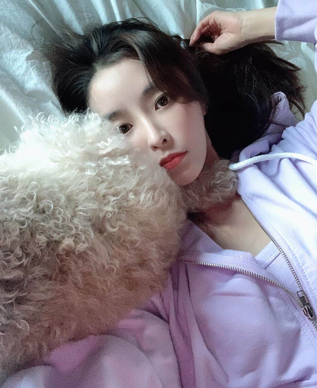 チョン・ユミのインスタグラム：「내 동생.🐶」