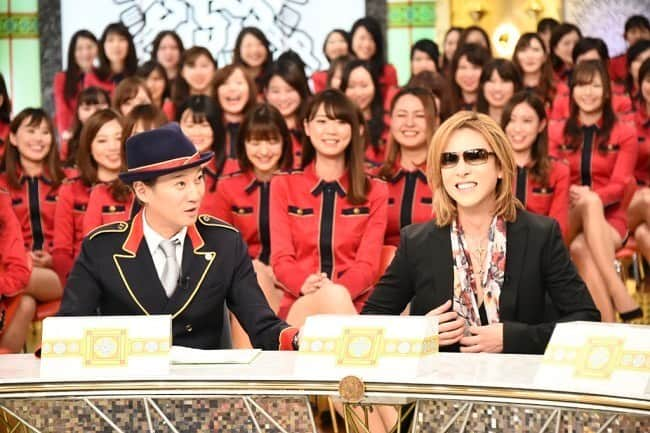 YOSHIKIさんのインスタグラム写真 - (YOSHIKIInstagram)「#金スマ SP #YOSHIKI #TBS 系／4月24日20時〜 放送決定！ #kinsuma TV broadcasting "YOSHIKI" April 24th Fri 8pm〜 confirmed. "#XJAPAN のYOSHIKI が、24日放送の『#中居正広 の #キンスマスペシャル』（#TBS 系／4月24日20時）に出演 2018年放送回を再編集した『 金スマ波瀾万丈特別放送 YOSHIKI 衝撃の半生で知った、#生きる意味』を放送 https://headlines.yahoo.co.jp/hl?a=20200421-00075968-crankinn-ent」4月21日 21時09分 - yoshikiofficial