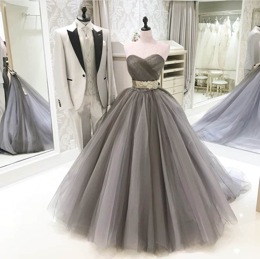 プレ花嫁の結婚式準備アプリ♡ -ウェディングニュースのグルメインスタ