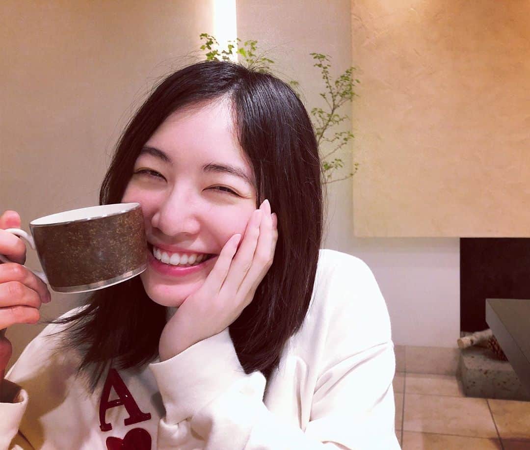 松井珠理奈さんのインスタグラム写真 - (松井珠理奈Instagram)「明日20時からインスタライブみてね❤️ #笑顔 #smile  #インスタライブ」4月21日 23時06分 - jurinamatsui3
