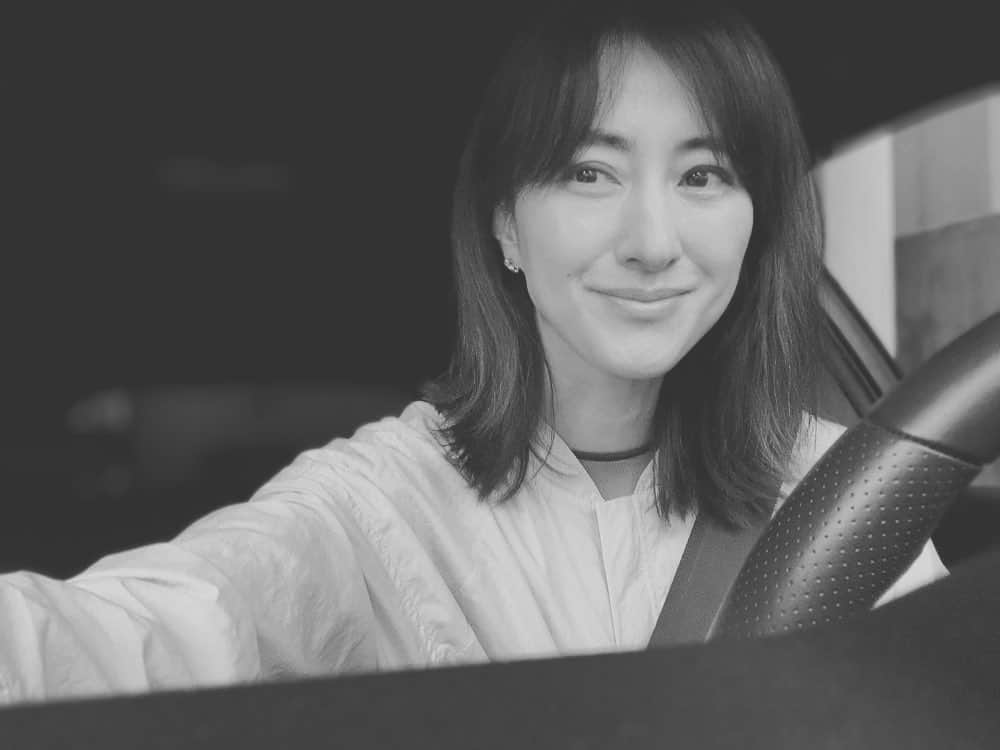 前田ゆかのインスタグラム：「冷凍していたものもなくなってきて久しぶりにスーパーへ外出。  リストアップして野菜は使い切るを心がけて！  #おうち時間  #外出自粛中の過ごし方  #前向きに」
