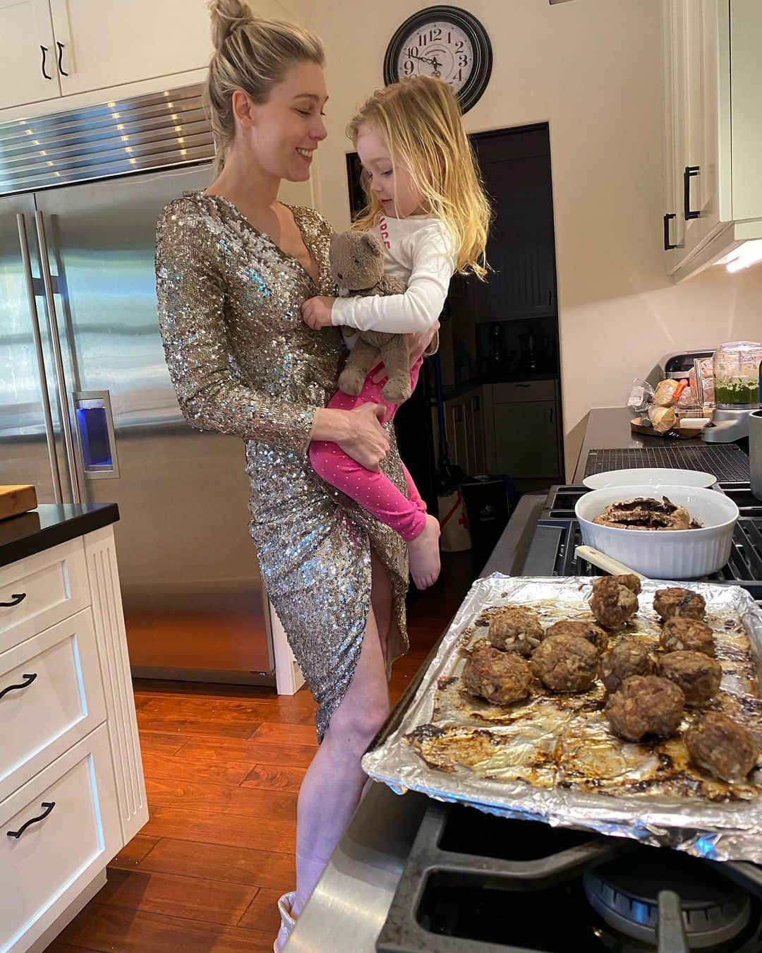 マーク・シェパードさんのインスタグラム写真 - (マーク・シェパードInstagram)「Dressed for dinner! #spnfamily #babysheppard」4月22日 9時54分 - realmarksheppard