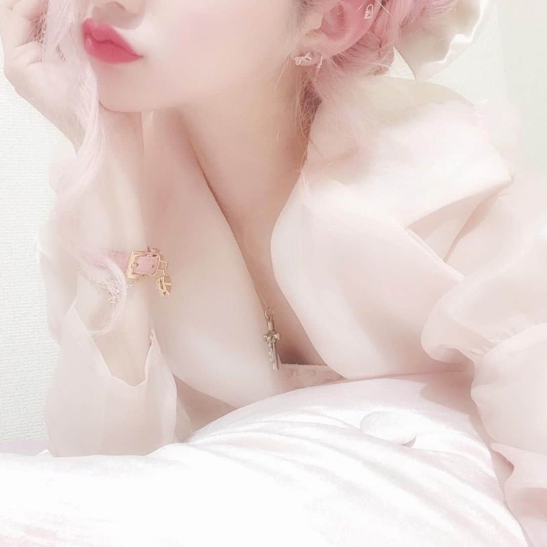 胡桃兎愛のインスタグラム：「good night...❤︎」