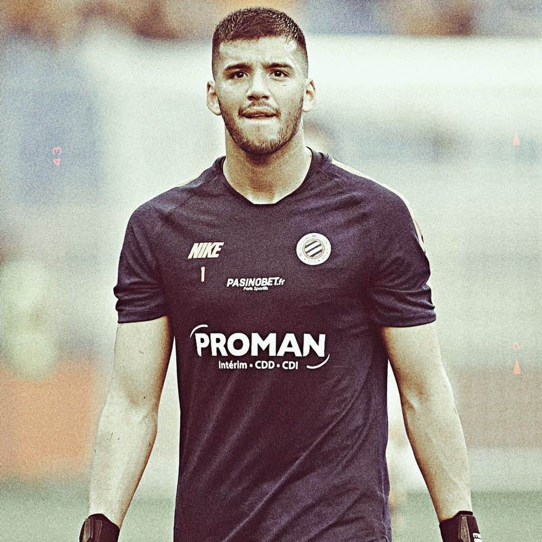 ヘロニモ・ルジのインスタグラム：「⚽️ #ligue1 #restezchezvous」
