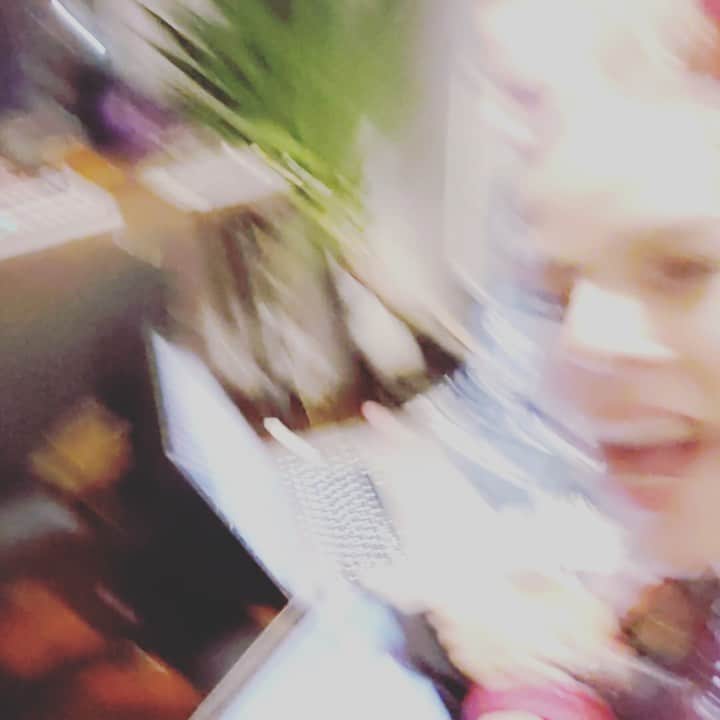 Showtekのインスタグラム：「Really miss this. The quality of the videos is 💩 but it contains the core message. Having fun together in the studio, creating together , feeding each other with energy that will lead to songs that we can share wit our fans. Just a little throwback to the session in Brooklyn before #socialdistancing . Can’t wait to start touring again and perform this live for you all.  @spreewilson  @evashaw  #Everydayistheweekend」