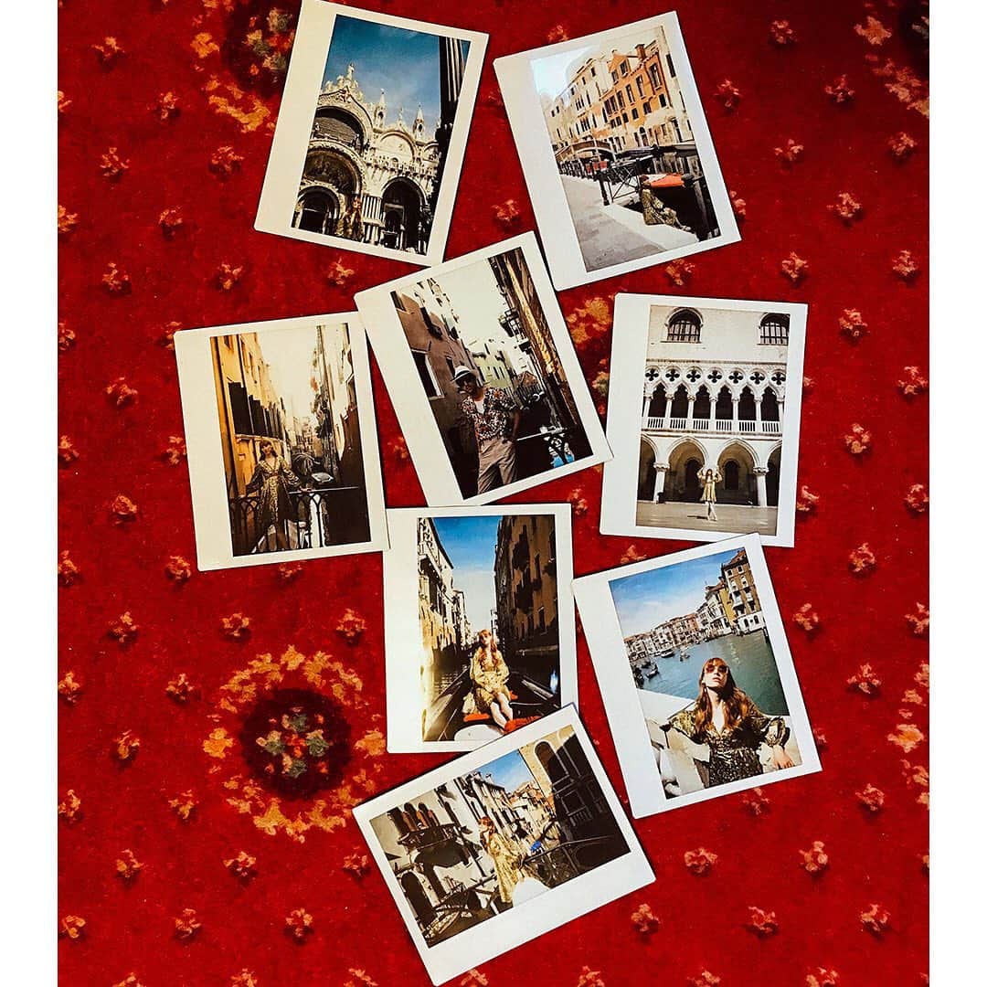Faith Picozziさんのインスタグラム写真 - (Faith PicozziInstagram)「‪Italy Diaries 1️⃣8️⃣ Venice 💛 Italy #venice #italy #travel #fashion #style #summer #vacation @filip.milenkovic @filipandfaith」4月22日 7時09分 - faithpicozzi