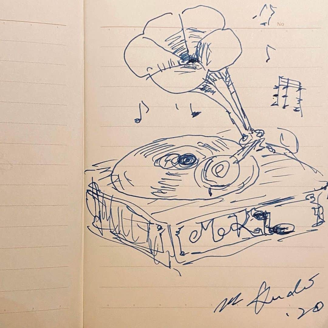 工藤村正のインスタグラム：「Individual thinking varies greatly depending on the environment, and the degree of basic right and wrong also differs greatly similarly in each knowledge and wisdom. This... It is often a serious thing according to the person to think. The human brain constantly incorporates information, but the size and number of individual drawers are all different. In many cases, the accuracy of information gathering and analysis, the situation is impossible to build a balance ... It is also a pitfall of modern society. Information overload = amount of knowledge ... And it doesn't go. It is a thing that must be accompanied by the experience of acquaintance one. However, wisdom and knowledge supplement the humane intuition power sometimes suggest the consideration of unexpected help. Listening to a small voice from the inside is also a piece of advice beyond human intelligence... However, the person knowledge will still control the final decision of right and wrong there. Therefore, without a quest for self-inwardness, the consideration sought and actions in line with nature and humanity has the potential to lead to consequences that have not yet been taken the right path. A clear answer etc. never appear in the escape from the conflict of the self. From right to left, opinions and responsibilities are changed, and nations and companies are working hard to transfer responsibility... First of all, the desperate self-control of the pitiful people sees the decline of Japanese culture. A life of resentment, disquiet, and hatred continues to give itself the grace to sacrifice time and thoughts, dreams and hopes that should make me happy. Two holes to grudge a person... It's not fun to keep digging holes around you, it's not about being happy. Even the life that has only a pitiful and lowly spirit, the people who have become beggars, like the family, think every day like a family, use the brain to turn around the thoughts ... It is foolish to present time for Cass who does not become a relic of the past. It is to forget pity and forgiveness as having disappeared to the other side of oblivion by the truncation pardon. The order of th」