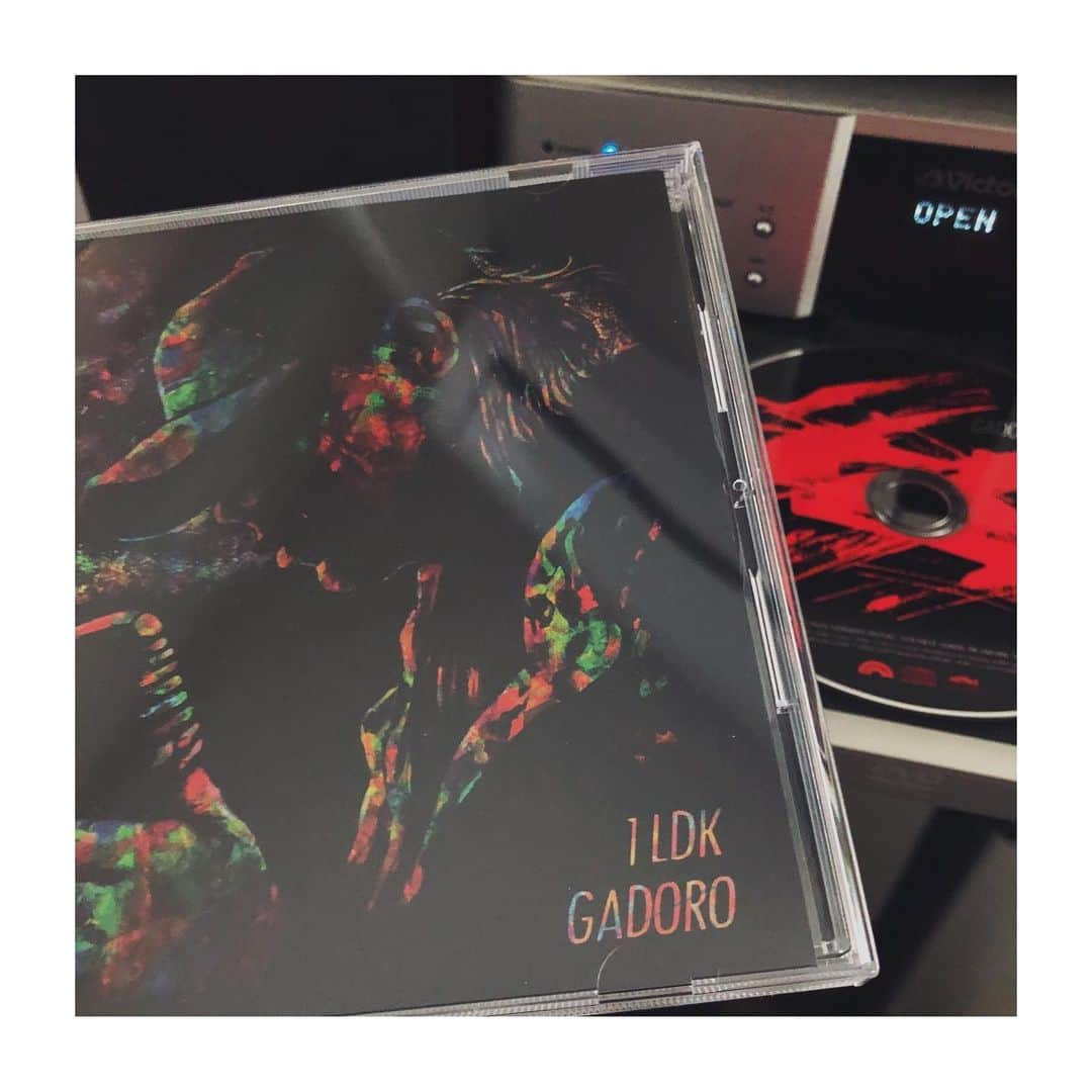 DJ PMXさんのインスタグラム写真 - (DJ PMXInstagram)「プロデュース、アルバムのMIXINGで参加した GADORO “1LDK” 本日発売です . U Love Song feat. 般若 . #gadoro #1ldk #produce #mixengineer #myzk #locohama #般若 #宮崎」4月22日 9時14分 - djpmx_locohama