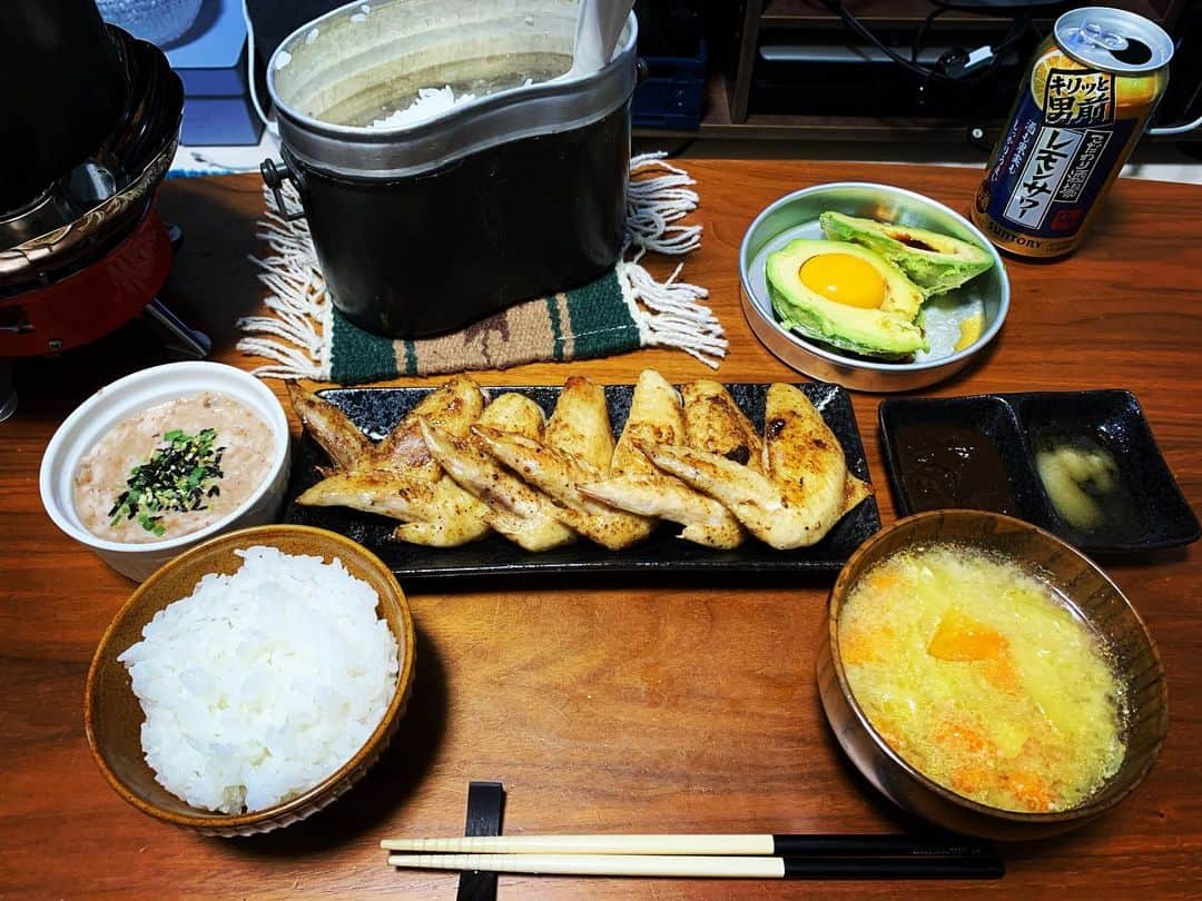 長田成哉のインスタグラム：「タイトル「本日1食目」 #個人的な自炊の記録」