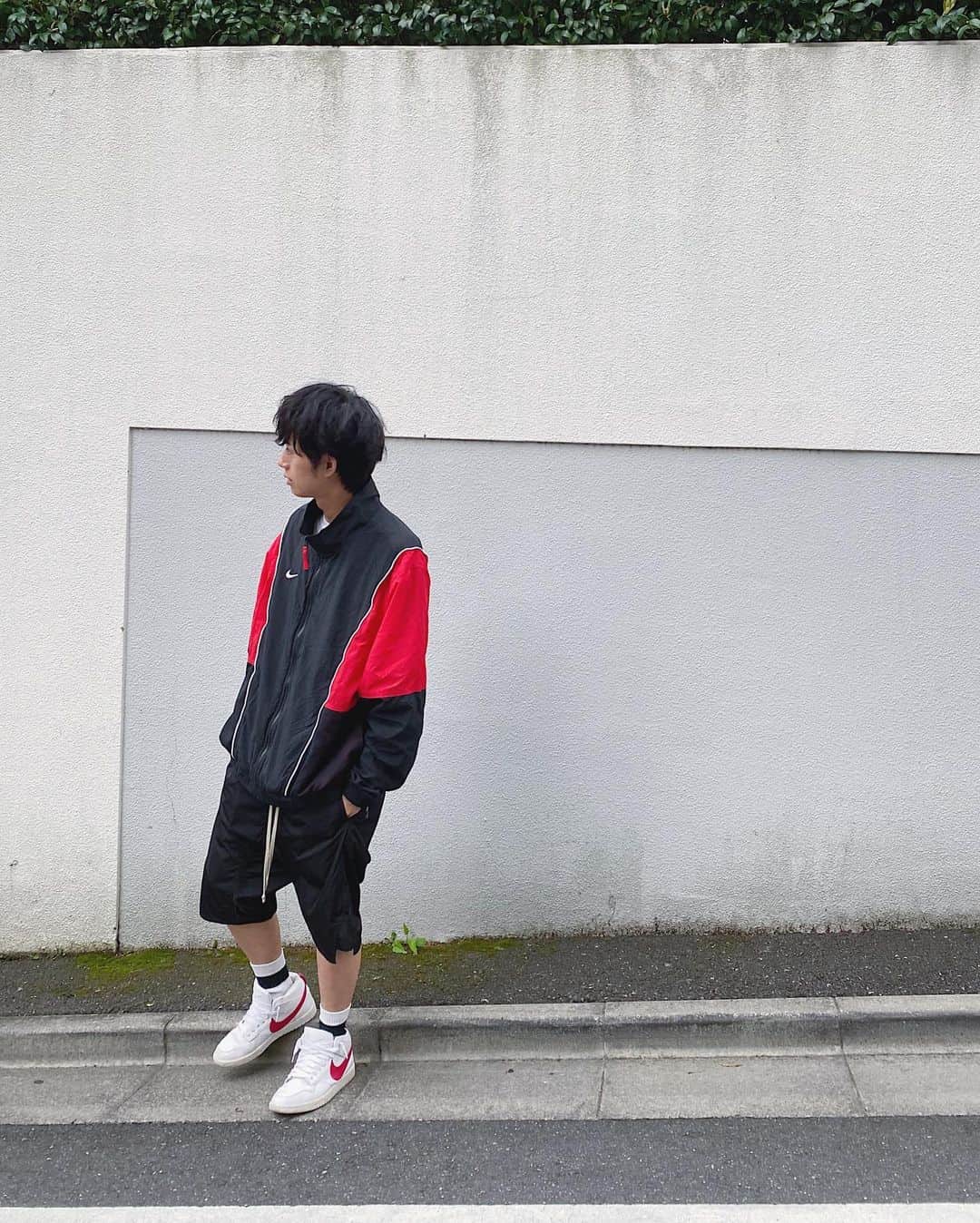 片山良平のインスタグラム：「散歩になりました🚶‍♂️ 走るのはむりでした🙄  普段時間がない人は自粛中に自分を見つめ直すいい時になってるんじゃないかな✨ 何もない時間が欲しいと思っていてもいざくるとそれはそれで辛いよね  日々のありがたみに感謝する時なんじゃないかな⤴︎ #☀️ #普段やってない #ランニング #自粛中」
