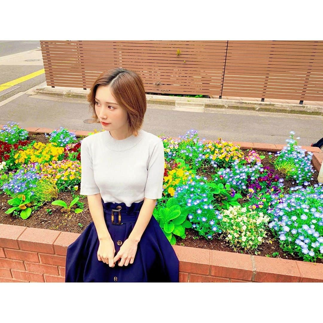 小島みなみさんのインスタグラム写真 - (小島みなみInstagram)「. . これ実はワンピースなの💐 上品なのに くっついてるから楽ちんっ♡ . . . I like this outfit ♡ . 我喜欢这件衣服♡ . . . #春服 #春コーデ #ootd #ワンピース #ワンピースコーデ #onepiece #春天的衣服 #洋裝 #Springclothes #本日穿搭 #春裝」4月22日 19時56分 - kojima_minami_373