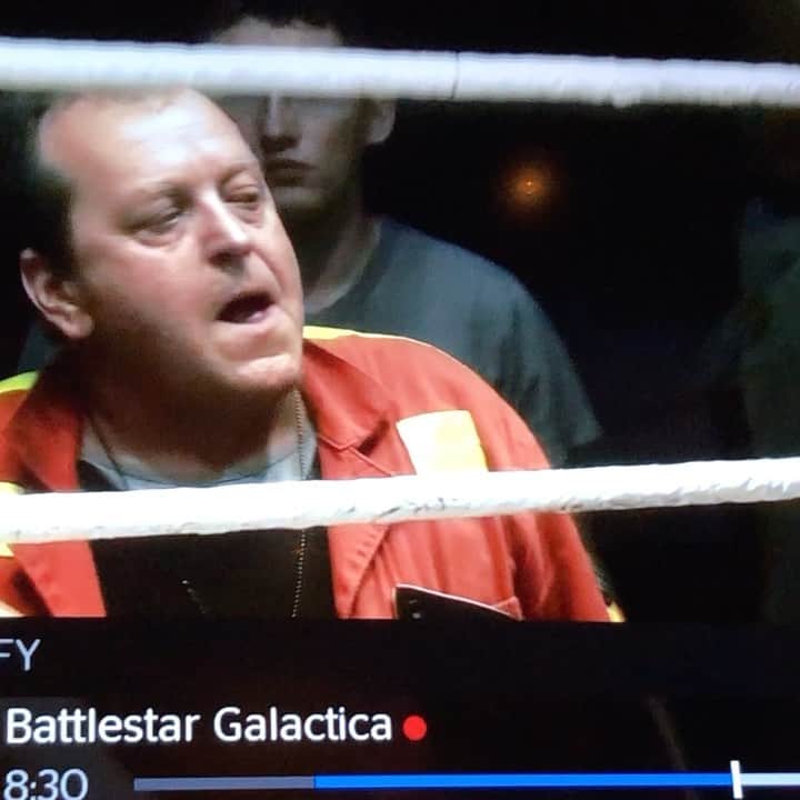 メアリー・マクドネルのインスタグラム：「ok ... i’m crying a lot watching this @syfywire  @syfy #battlestargalactica」