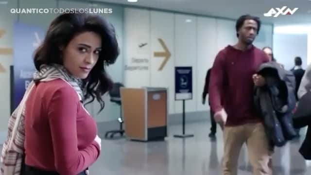 ヤスミン・アル＝マスリーのインスタグラム：「Some Nima Reina candy for tonight.. how many times did u watch @abcquantico since you have been home ? #quarantine #tvseries #bingewatching #mood #on」
