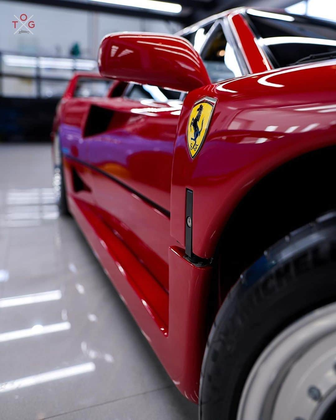 CarsWithoutLimitsさんのインスタグラム写真 - (CarsWithoutLimitsInstagram)「Legendary #FerrariF40 Photos @touchofglassdetail  #carswithoutlimits」4月22日 14時27分 - carswithoutlimits