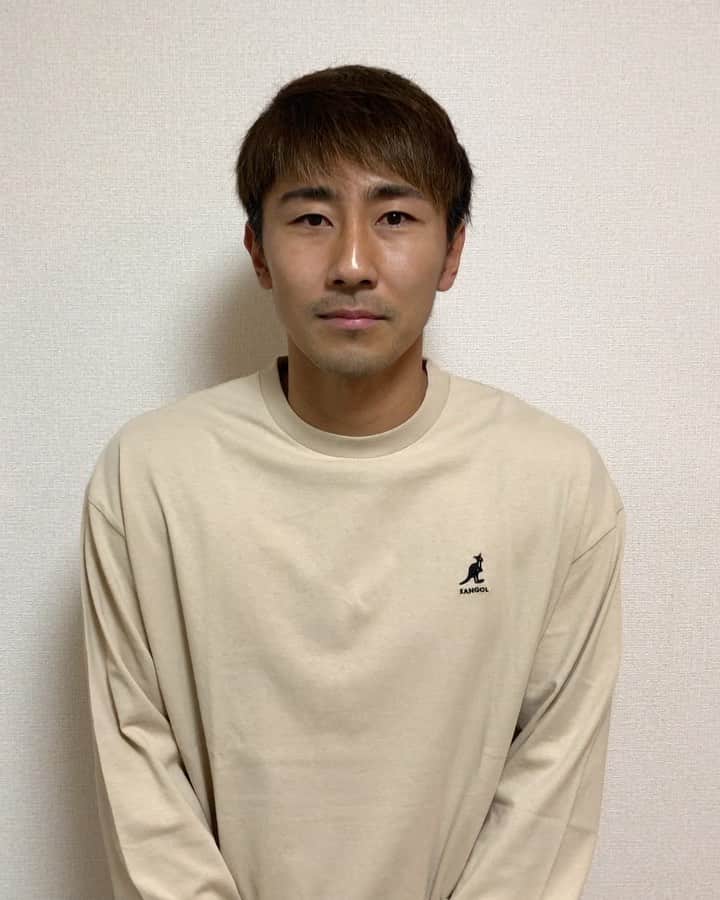 倉田秋のインスタグラム：「@leo0627 から#熱男リレー バトン受けとりました！ みんなの力でこの危機を乗り越えましょう！ #松田宣浩 さん  @match___3  #3838 @bonds.japan38 #熱男リレー  #3密を避けよう  次は @kazuya_murata.official お願いします🤲」