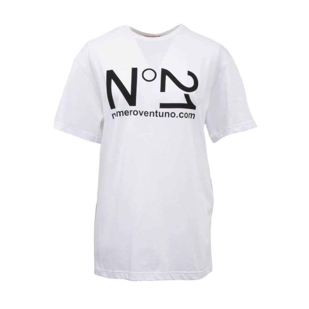 Taki Tanakaさんのインスタグラム写真 - (Taki TanakaInstagram)「Ｎ２１ＬＯＧＯ Ｔ #🖤🤍 @iza_official #instorenow 📞06-6533-7877 / 03-3486-0013 #お店はお休みですが電話は繋がります  SHOPIZA.com #shopnow #ヌメロヴェントゥーノ  #N21 @numeroventuno  #izastagram」4月22日 15時24分 - tanakataki