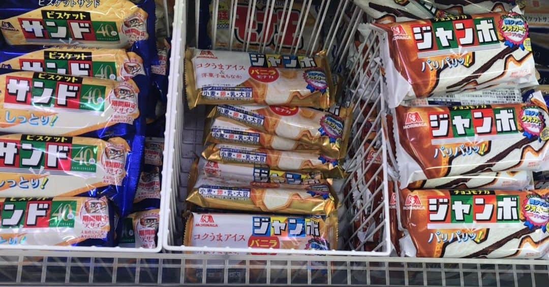 のインスタグラム：「あっ！！ #バニラモナカジャンボ #morinaga #森永」