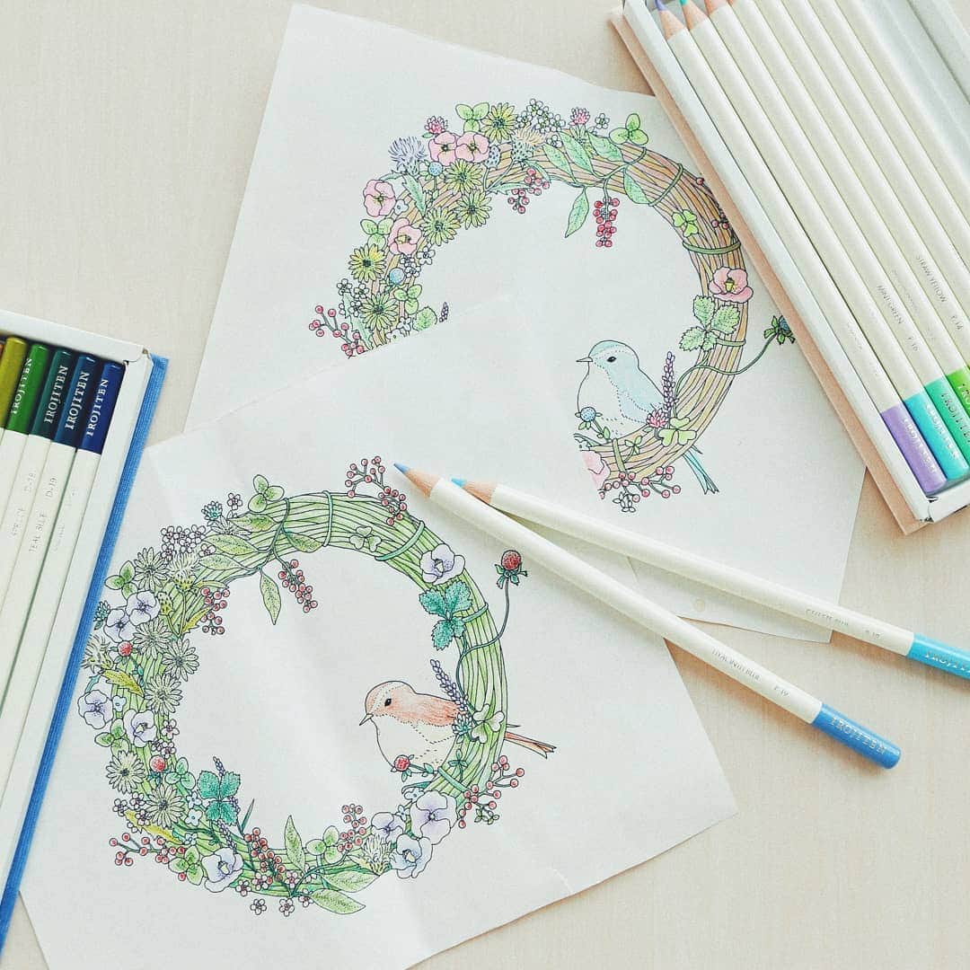 トンボ鉛筆さんのインスタグラム写真 トンボ鉛筆instagram 同じ塗り絵でも 色選びで塗る人の個性が出ますね 色辞典のサイトで画像の塗り絵ダウンロードデータを配布中です 色選びが楽しい動物 植物モチーフです ぜひ色々な画材で塗ってみてください